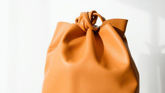 Leather knot bag with knotted handle