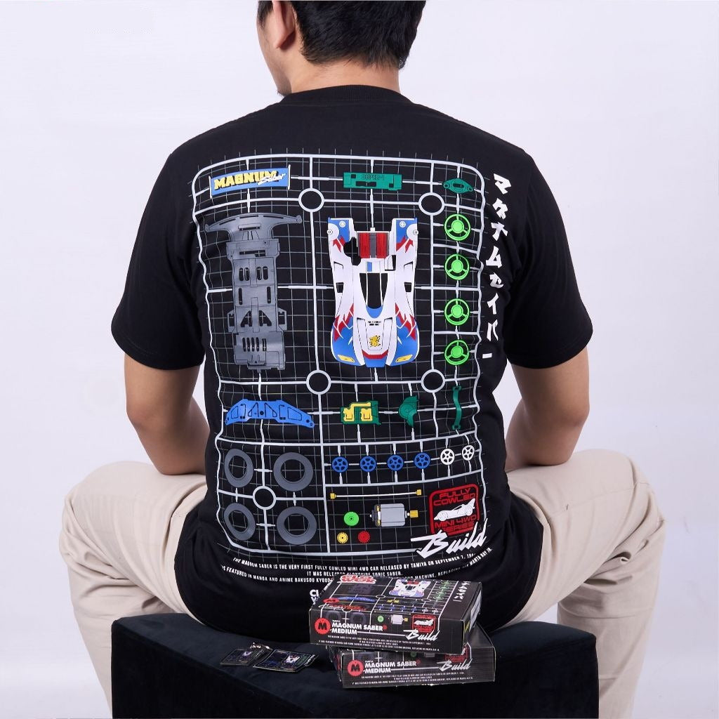 Sonic Magnum Saber Tamiya Retsu Go Seiba Bakuso Kyodai Let's - model wearing streetwear look | Zewearsy Store