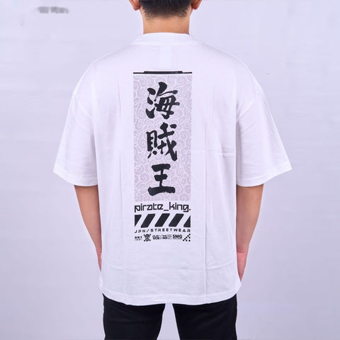 Oversize Pirate King Kanji Monkey D. Luffy Strawhat One Piec - on model - unisex fit | Zewearsy Store